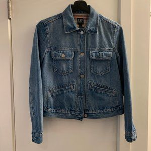 GAP WOMEN'S LIGHT BLUE LINED DENIM JACKET SIZE SMALL